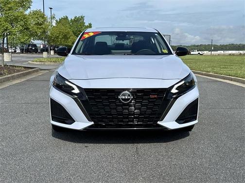 2023 Nissan Altima SR Intelligent AWD