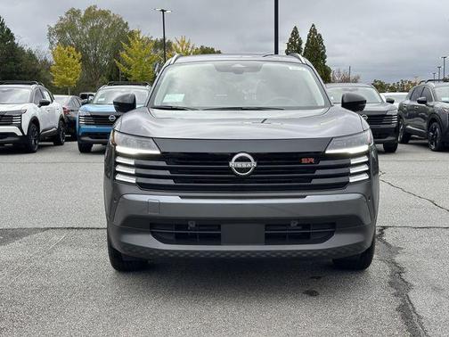 Gunmetal Gray 2026 Nissan Kicks SR