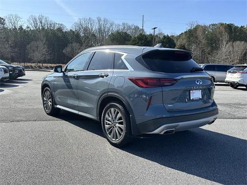 2023 INFINITI QX50 LUXE AWD