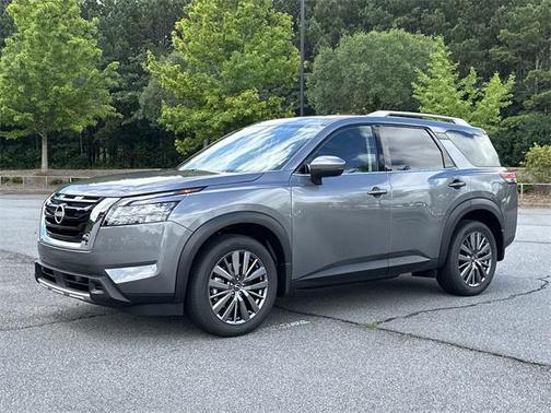 2025 Nissan Pathfinder SL FWD