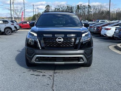 2025 Nissan Pathfinder Rock Creek 4WD