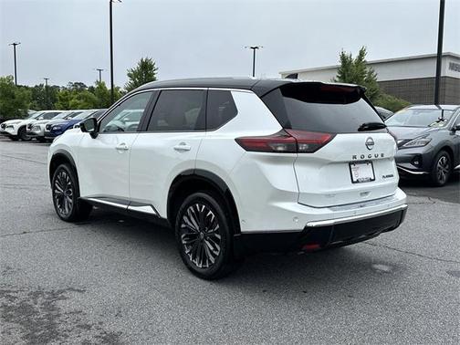 2024 Nissan Rogue Platinum