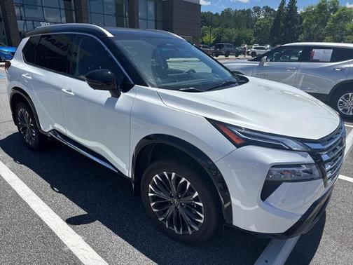 2024 Nissan Rogue Platinum