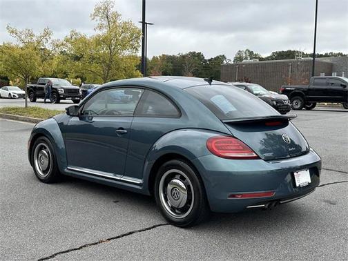 2018 Volkswagen Beetle 2.0T Coast