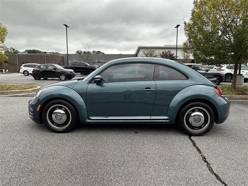 2018 Volkswagen Beetle 2.0T Coast