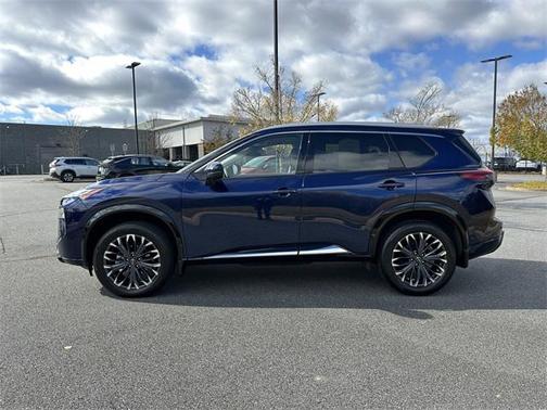 2024 Nissan Rogue Platinum