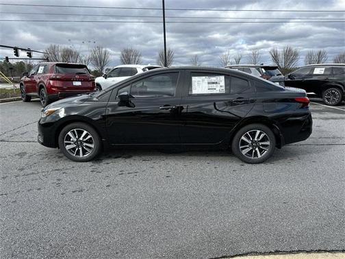 2025 Nissan Versa 1.6 S