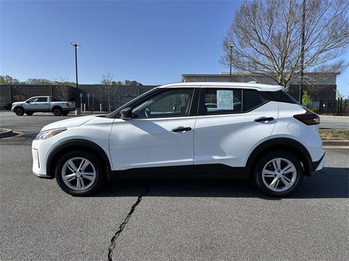 2024 Nissan Kicks S