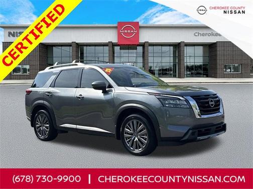2025 Nissan Pathfinder SL FWD