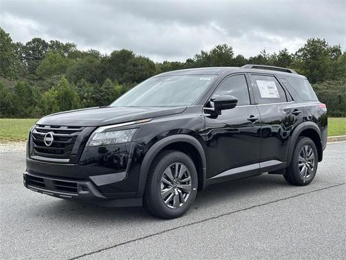 2025 Nissan Pathfinder SV 4WD