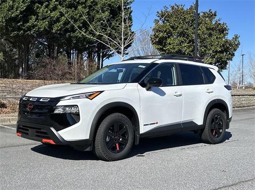 2025 Nissan Rogue Rock Creek