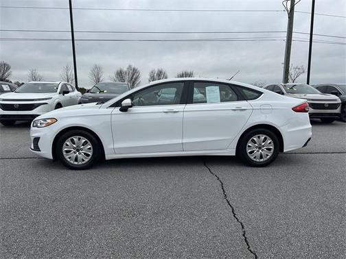 2019 Ford Fusion S