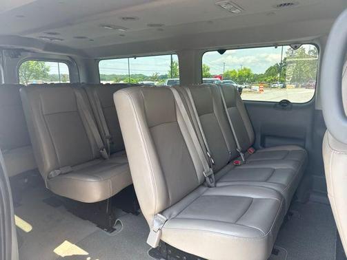 Brilliant Silver Metallic 2020 Nissan NV Passenger NV3500 HD SL V8