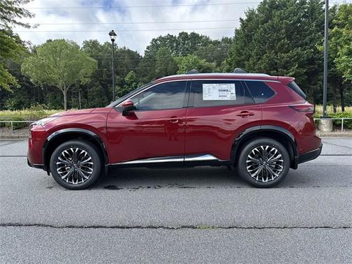 2025 Nissan Rogue Platinum