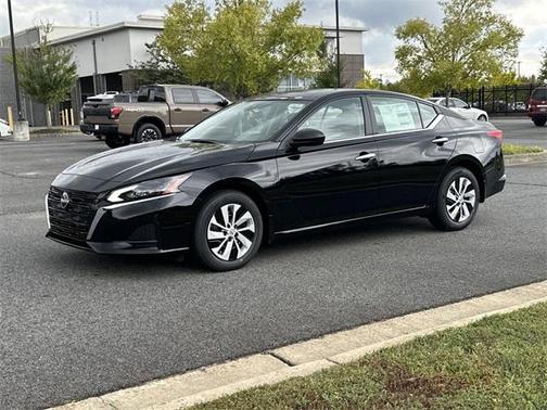 2025 Nissan Altima S FWD