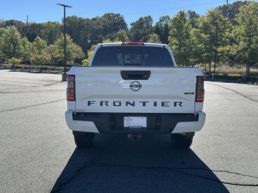 Glacier White 2026 Nissan Frontier SV