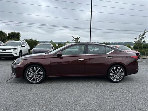 2023 Nissan Altima 2.5 SL