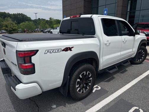 Glacier White 2023 Nissan Frontier PRO-4X