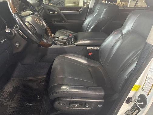 White Pearl 2018 Lexus LX 570 Base
