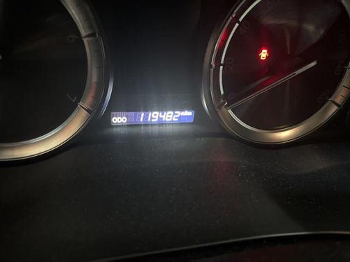 White Pearl 2018 Lexus LX 570 Base