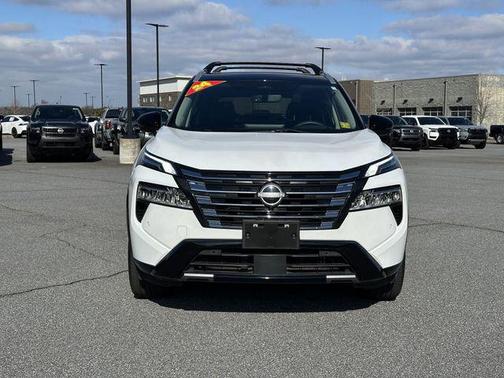 2024 Nissan Rogue Platinum