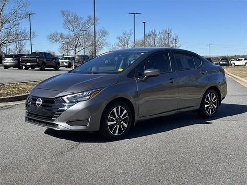 2025 Nissan Versa 1.6 SV