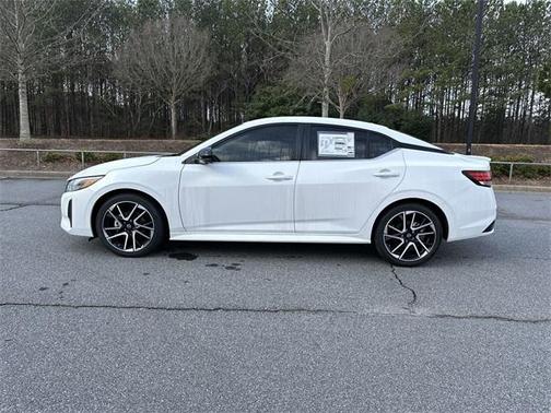 2025 Nissan Sentra SR