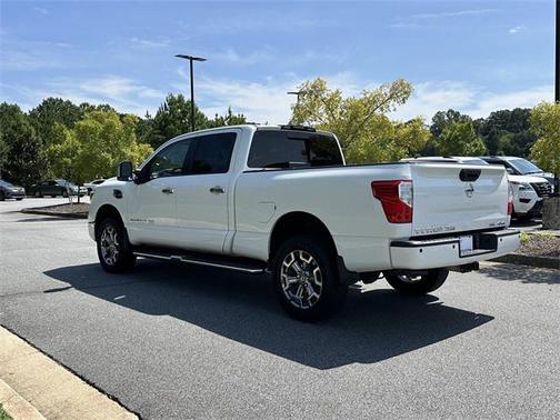 2019 Nissan Titan XD SL
