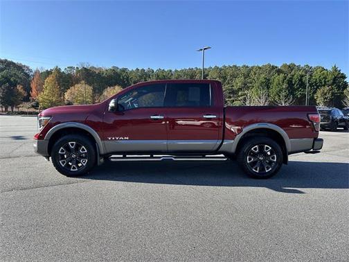 2021 Nissan Titan Platinum Reserve