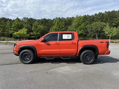 2025 Nissan Frontier PRO-4X