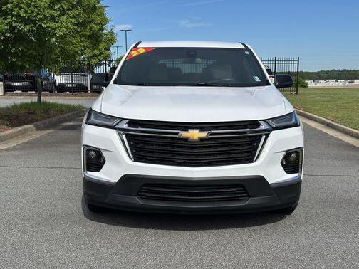 Summit White 2023 Chevrolet Traverse LS