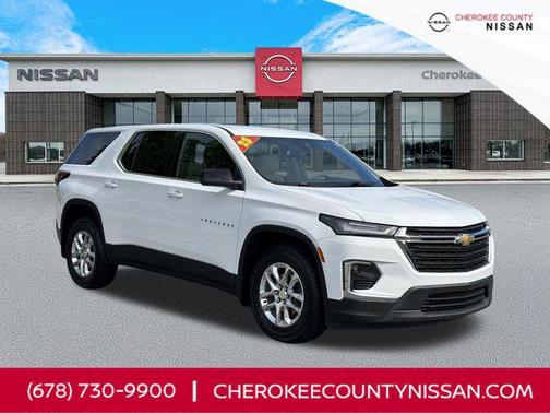 Summit White 2023 Chevrolet Traverse LS