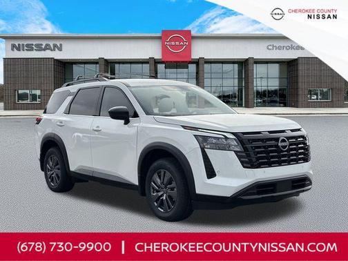 2026 Nissan Pathfinder SV