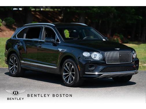 2023 Bentley Bentayga EWB V8