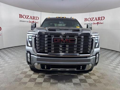 2025 GMC Sierra 3500 Denali