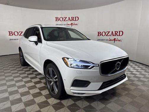 2018 Volvo XC60 T6 Momentum