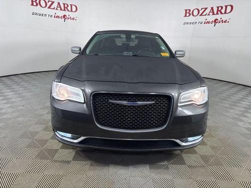 2019 Chrysler 300 Limited