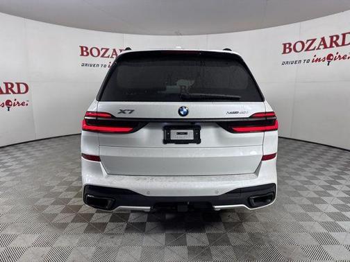2024 BMW X7 xDrive40i