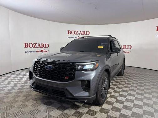 Gray Metallic 2025 Ford Explorer ST