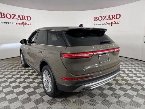 2025 Lincoln Corsair Premiere