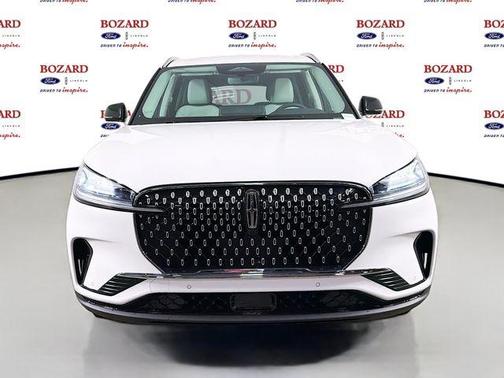 Pristine White 2026 Lincoln Aviator Premiere