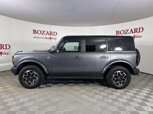 2024 Ford Bronco Outer Banks