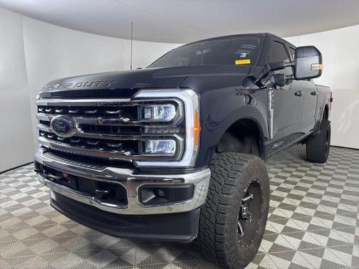 2023 Ford F-350 Lariat Super Duty
