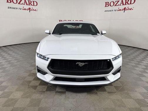 2025 Ford Mustang EcoBoost