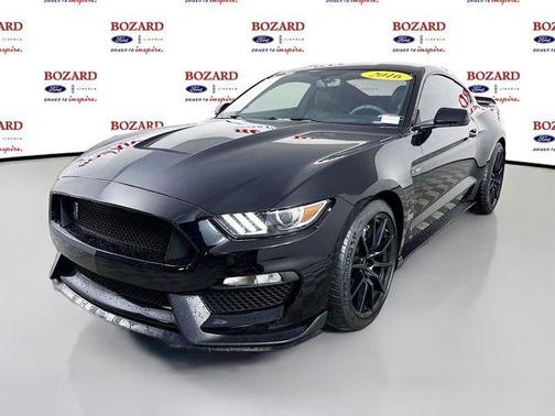 2016 Ford Shelby GT350 Base