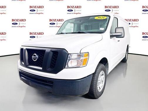 2021 Nissan NV Cargo NV2500 HD SV V6/SV V8