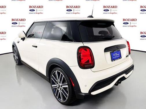 2023 MINI Hardtop Cooper