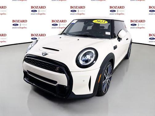 2023 MINI Hardtop Cooper