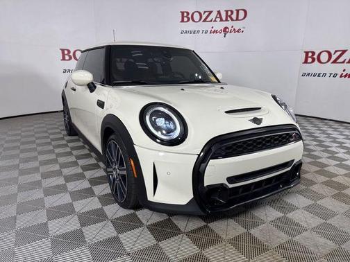 2023 MINI Hardtop Cooper