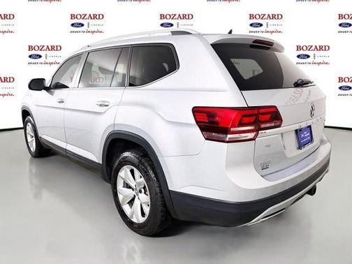 Reflex Silver Metallic 2019 Volkswagen Atlas 3.6L SE